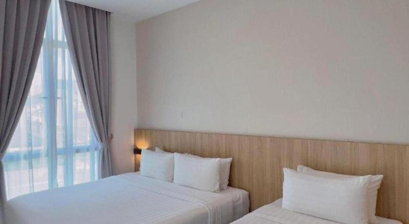 Hotel S 3*
